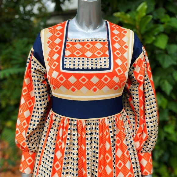 1970s Jane Martin Geometric Peasant Style Maxi Dress - Picture 5 of 7